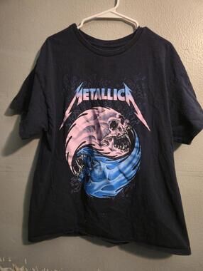 METALLICA YIN N YANG BLACK LIVE IN CONCERT DOUBLE SIDED BLUE T SHIRT SIZE XL